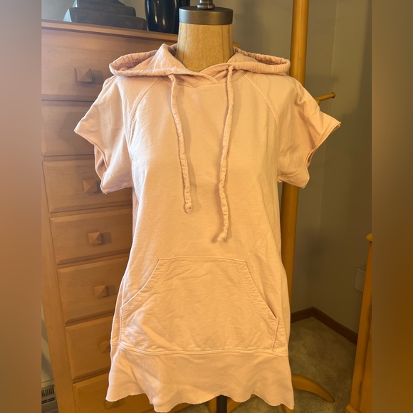 EUC Left of Center short sleeve pink top size M - Picture 1 of 15